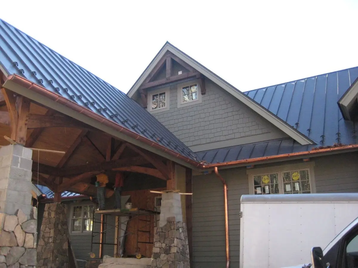 Craftsman Roofing team delivering quality roofing work in St. Paul